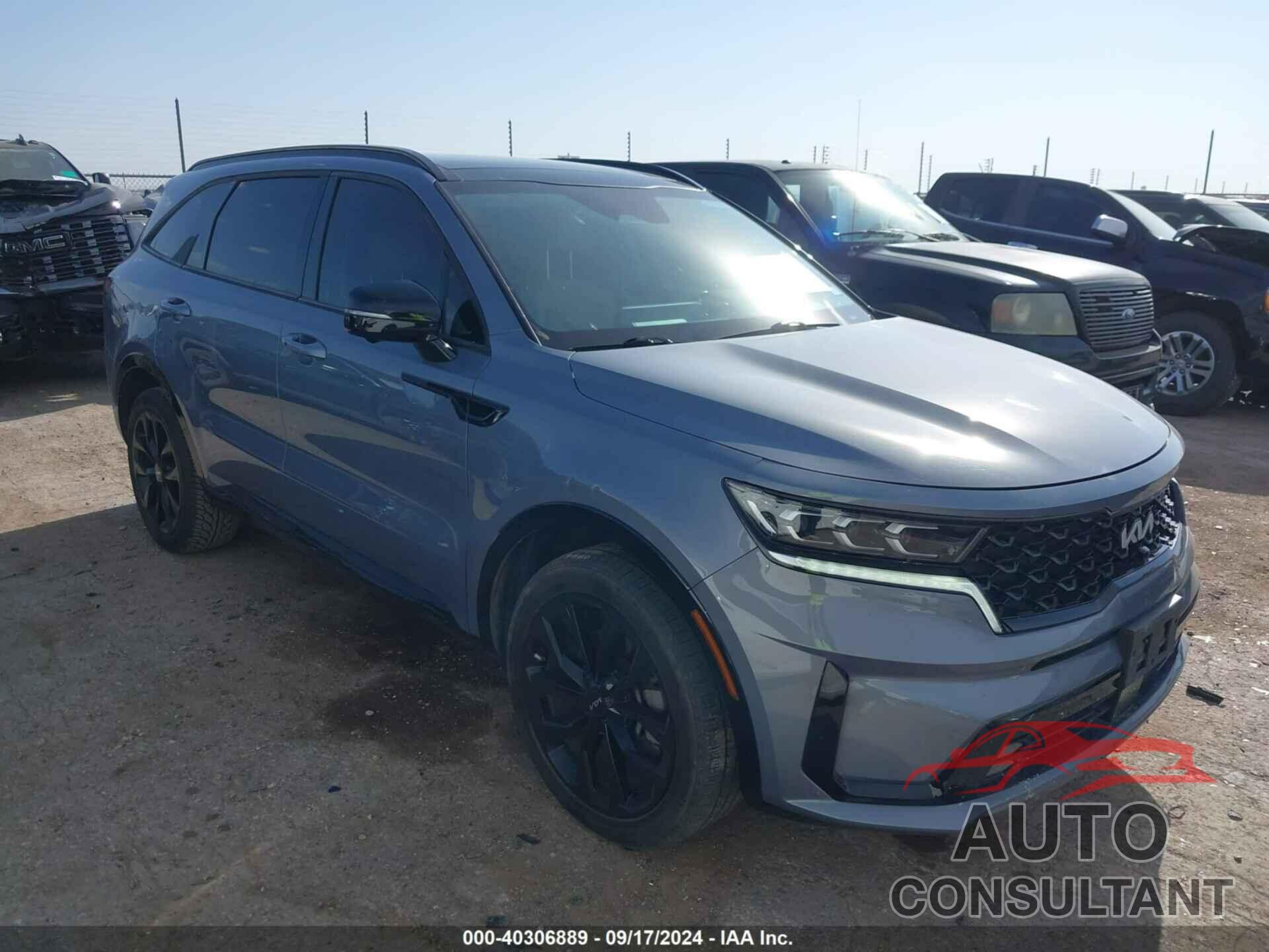 KIA SORENTO 2022 - 5XYRK4LF1NG090592