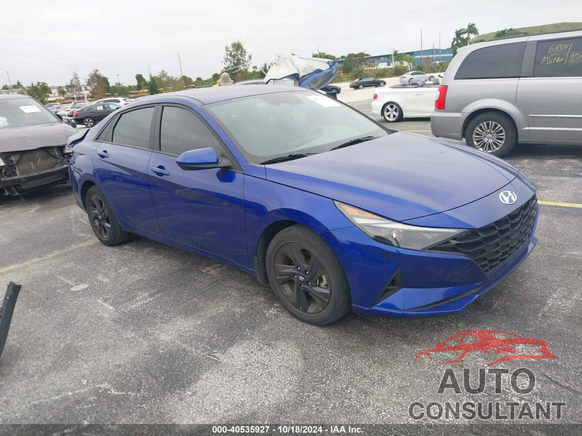 HYUNDAI ELANTRA 2023 - KMHLM4AG7PU439411