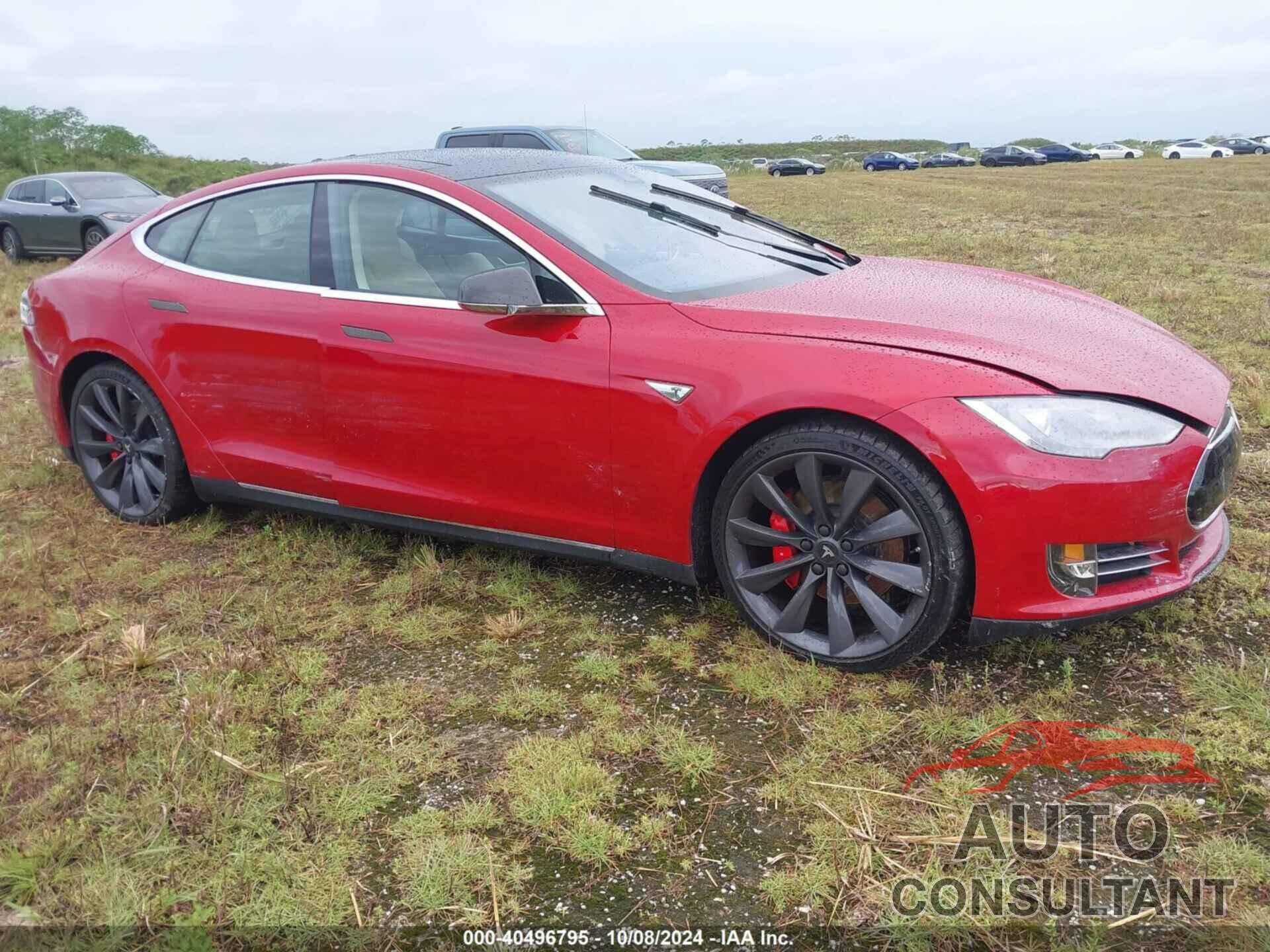 TESLA MODEL S 2015 - 5YJSA1H29FFP75182