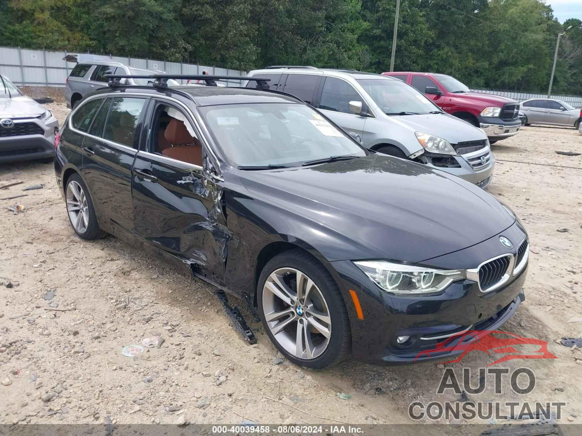 BMW 3 SERIES 2017 - WBA8K3C35HA022549