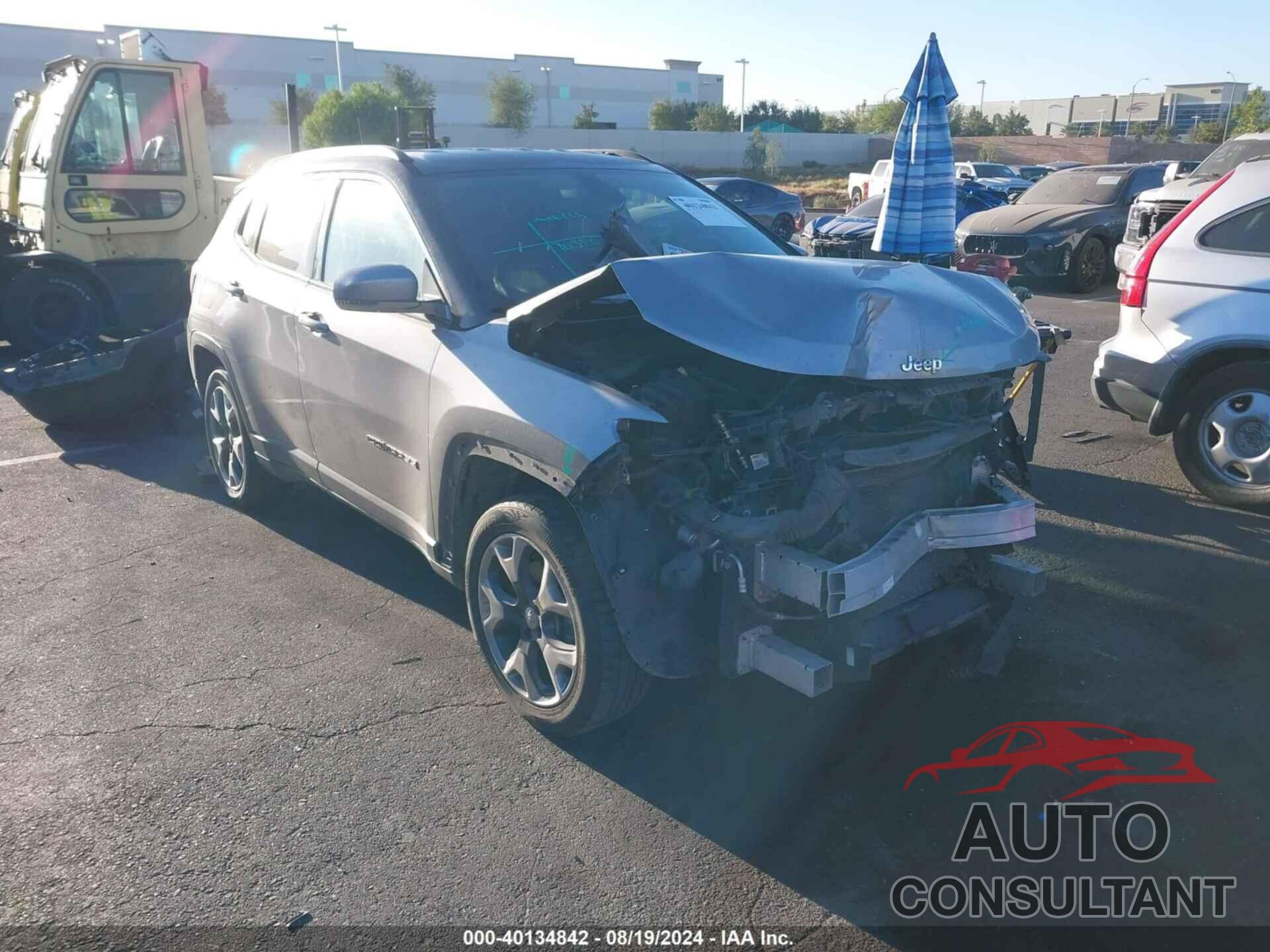 JEEP COMPASS 2018 - 3C4NJCCB1JT461472