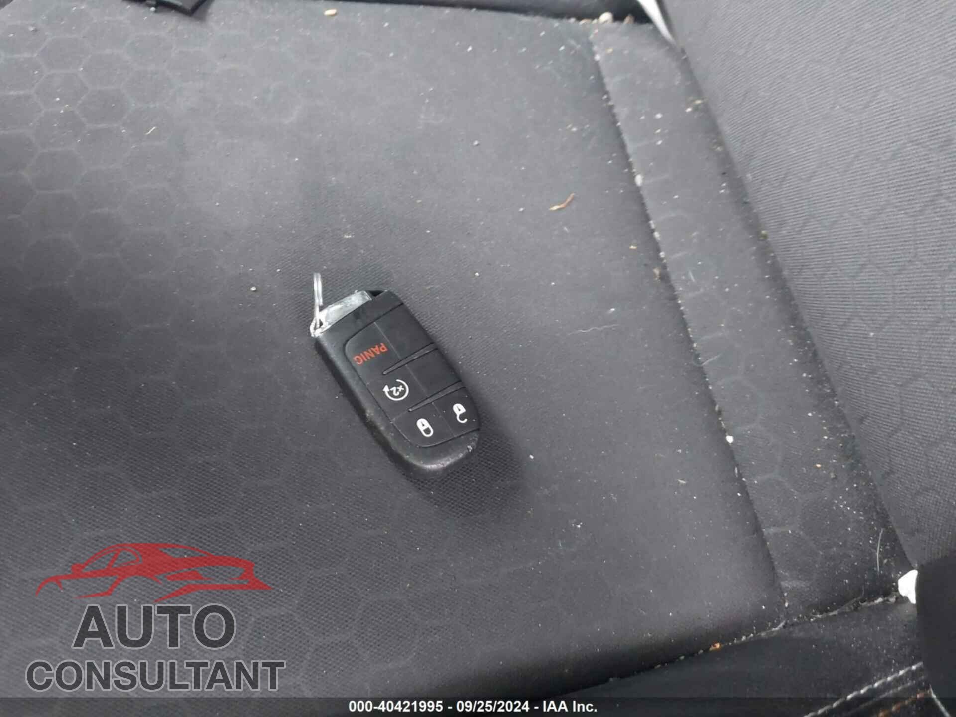 JEEP COMPASS 2018 - 3C4NJDBB1JT399367