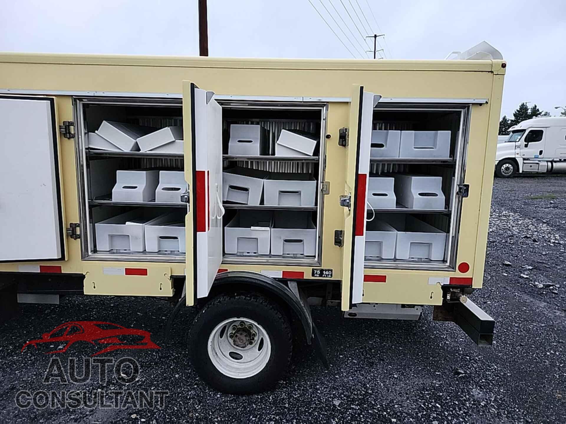 FORD ECONOLINE 2019 - 1FDXE4FS8KDC07761