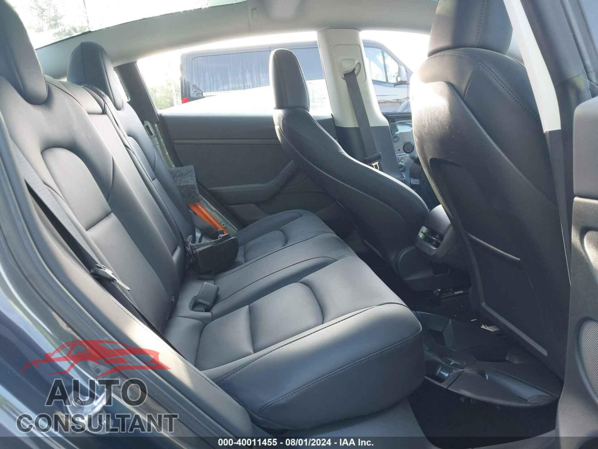 TESLA MODEL 3 2023 - 5YJ3E1EA7PF689911
