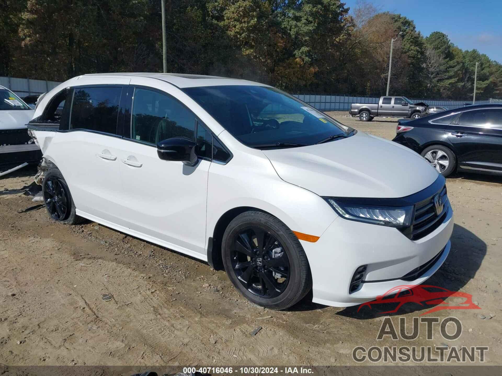 HONDA ODYSSEY 2023 - 5FNRL6H70PB050945