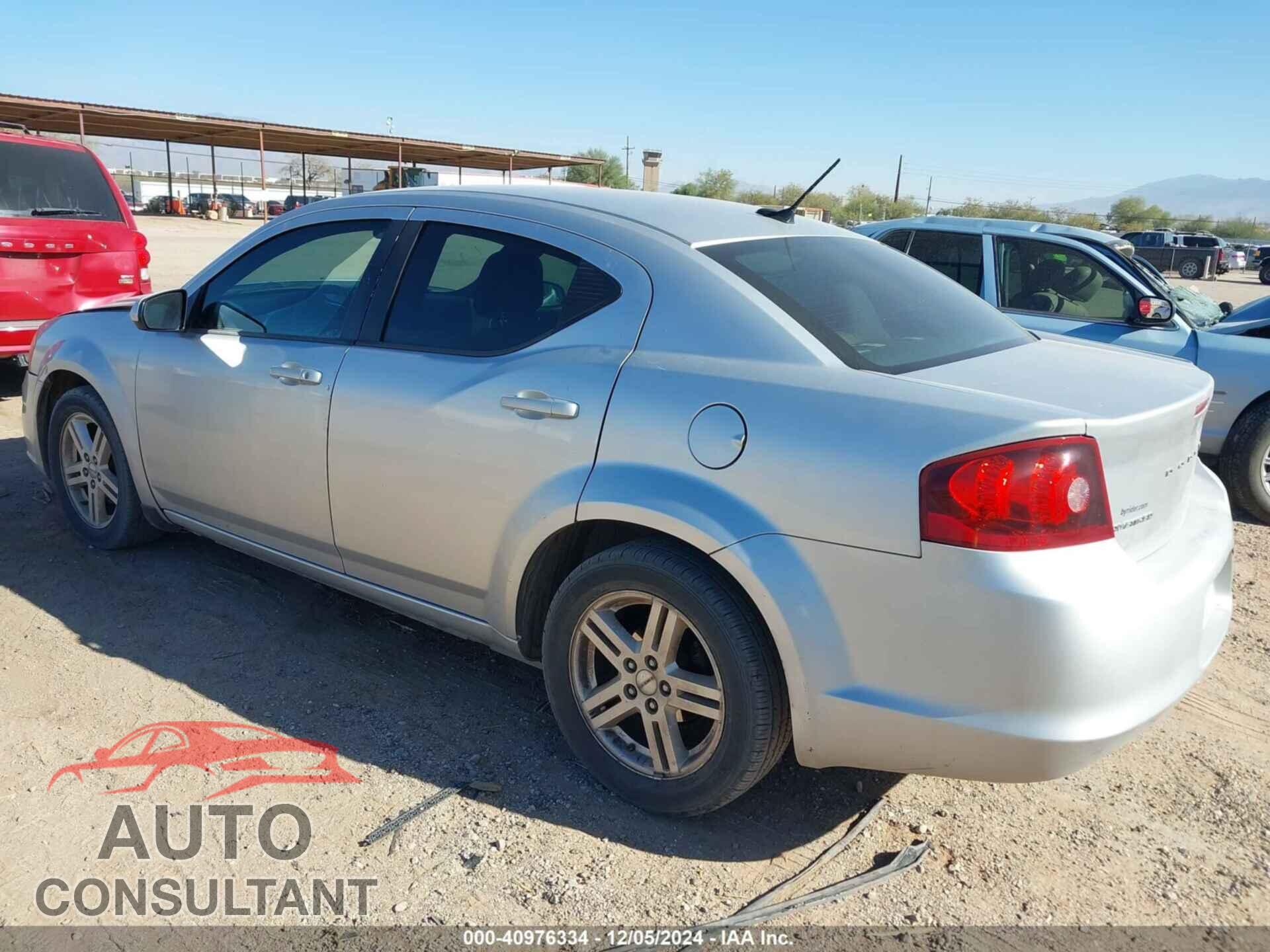 DODGE AVENGER 2011 - 1B3BD1FB3BN577110