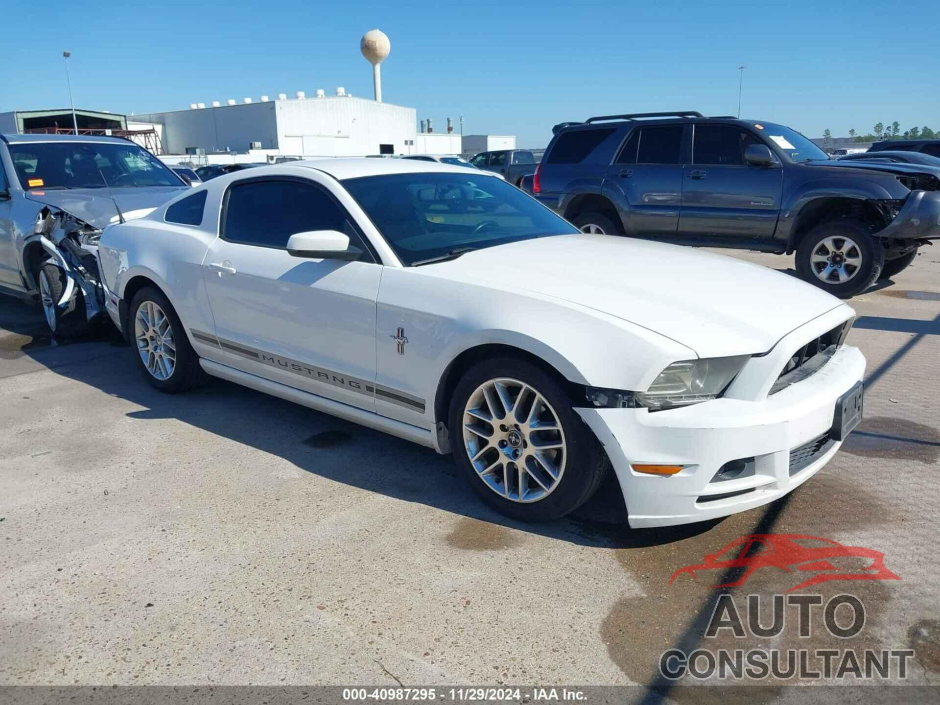 FORD MUSTANG 2013 - 1ZVBP8AM6D5261966