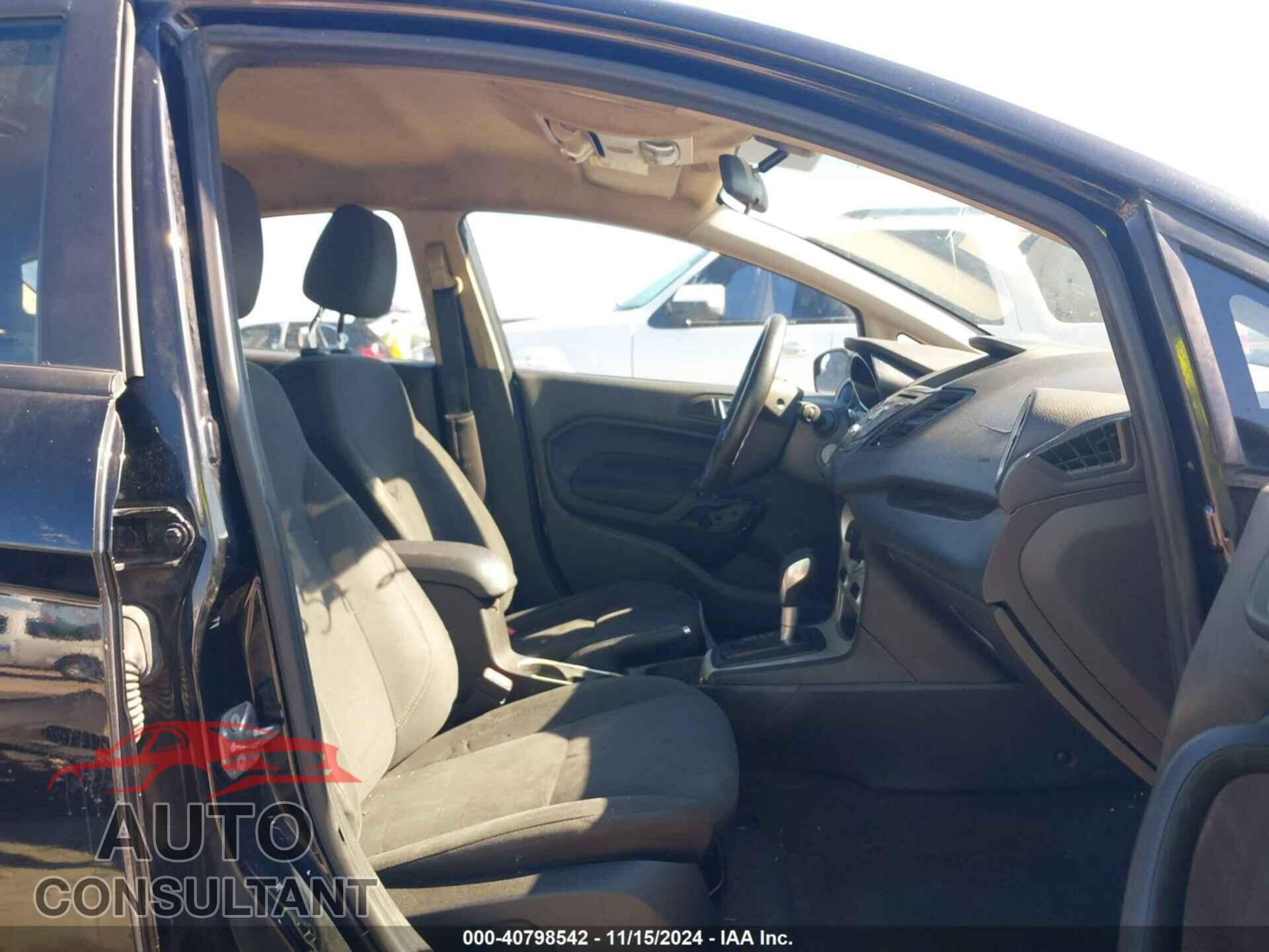 FORD FIESTA 2016 - 3FADP4EJ1GM151237