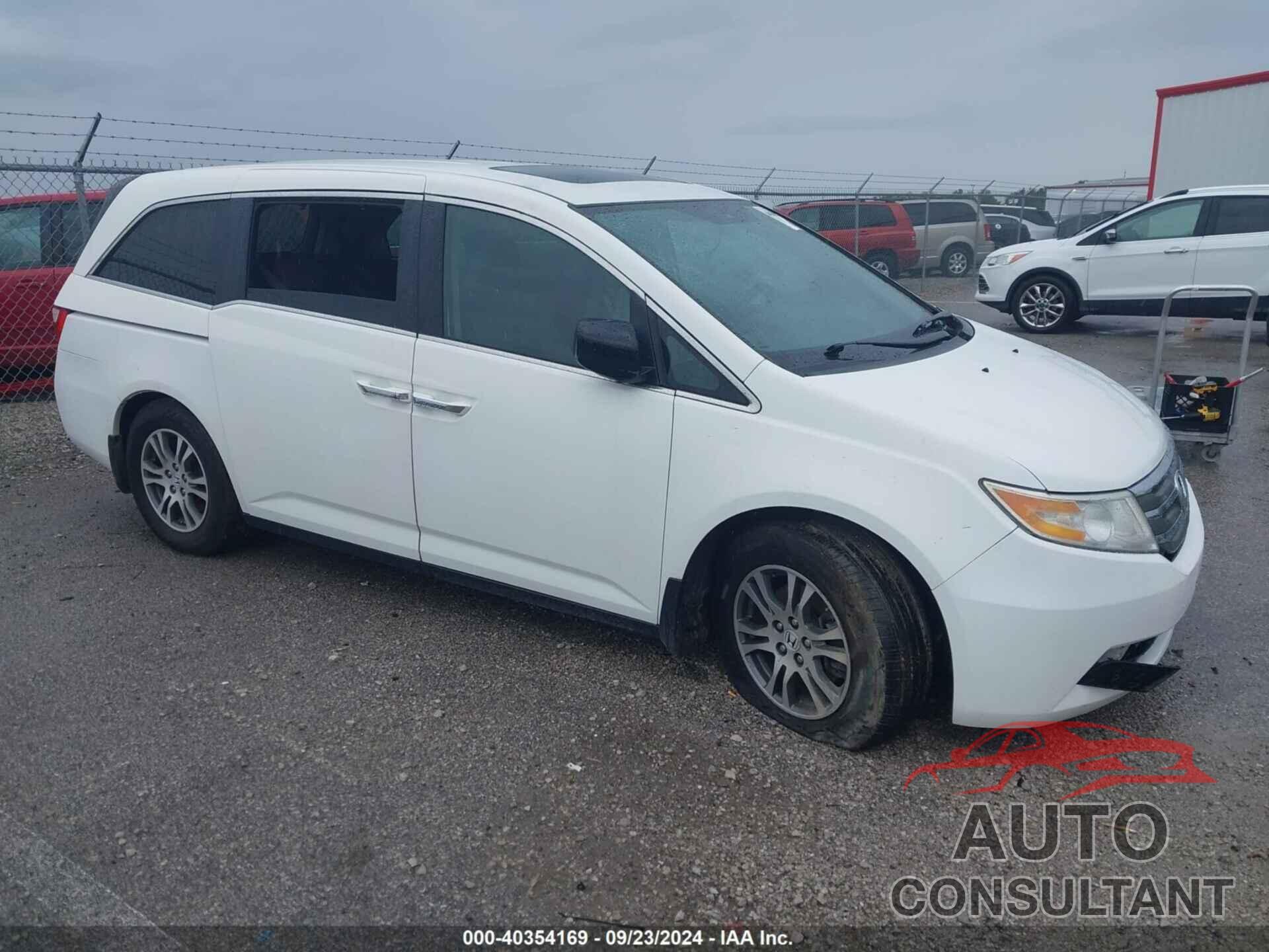 HONDA ODYSSEY 2013 - 5FNRL5H68DB039818