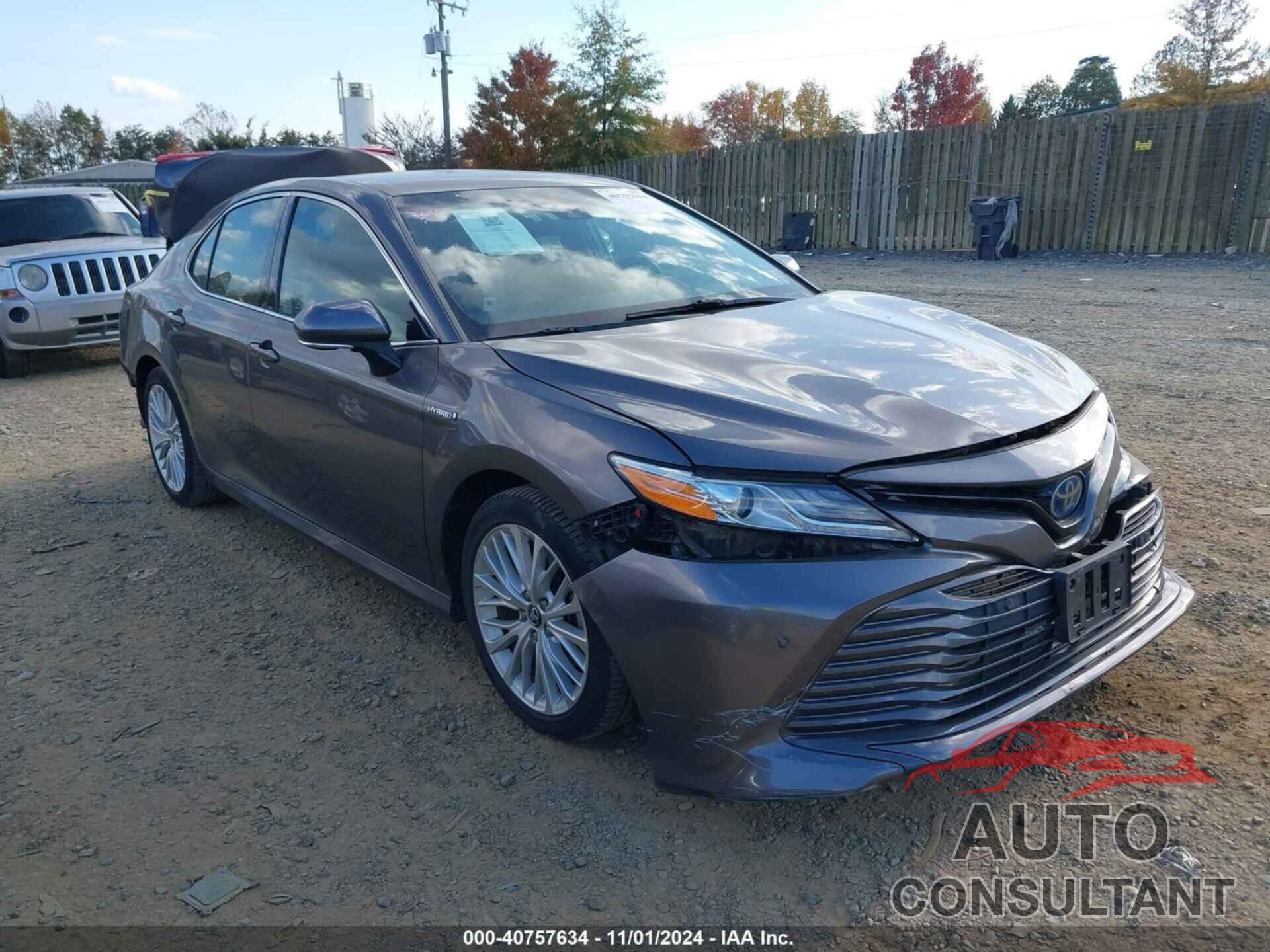 TOYOTA CAMRY HYBRID 2018 - 4T1B21HK8JU005290