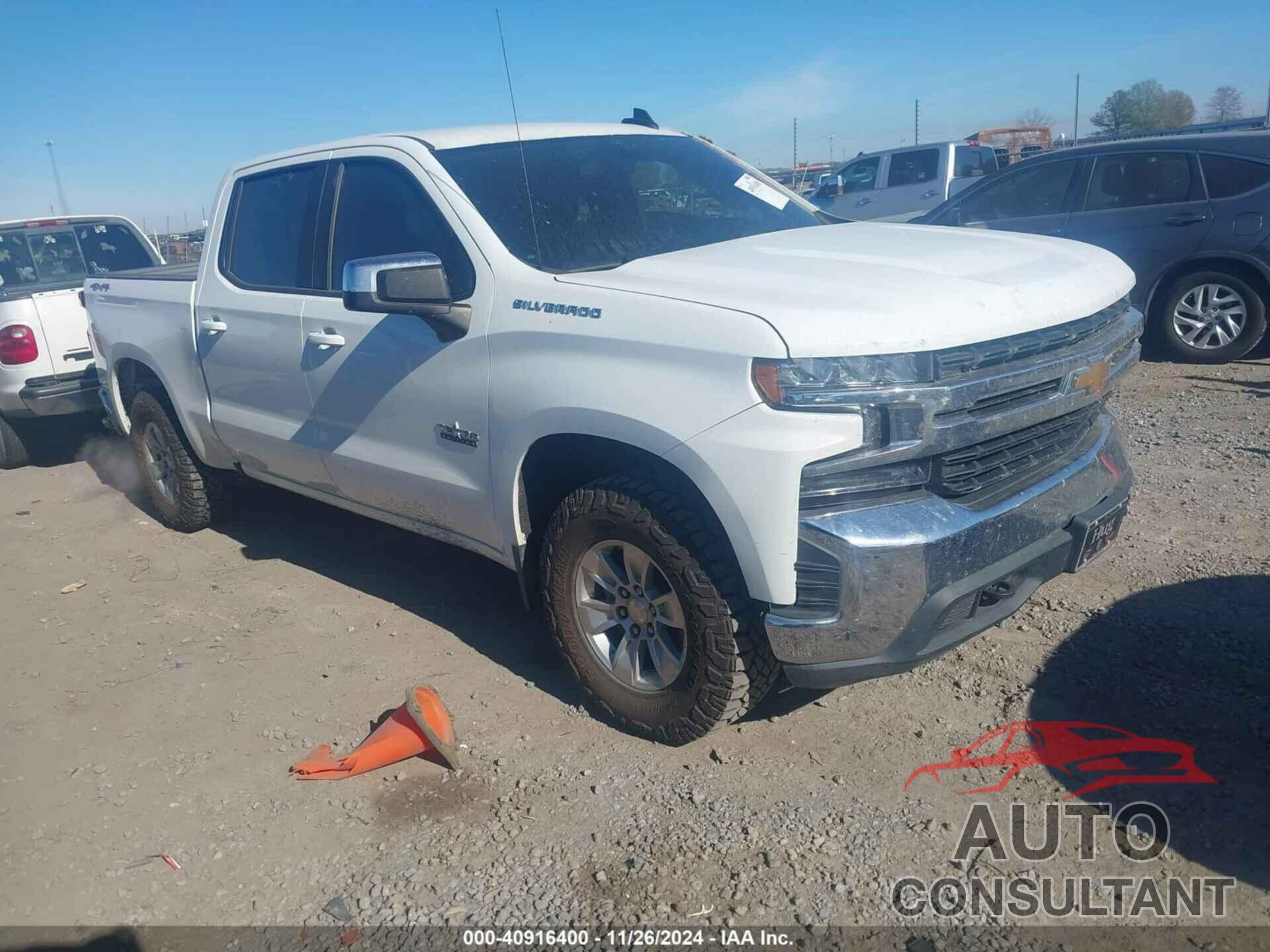 CHEVROLET SILVERADO 1500 2021 - 1GCUYDED5MZ367314