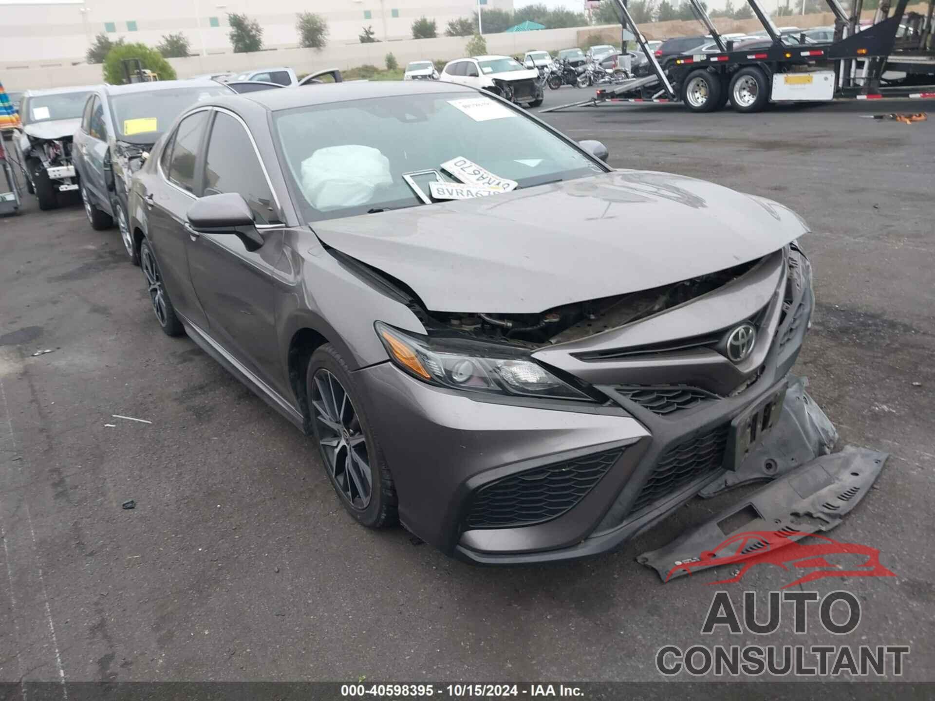 TOYOTA CAMRY 2021 - 4T1G11AK3MU561885