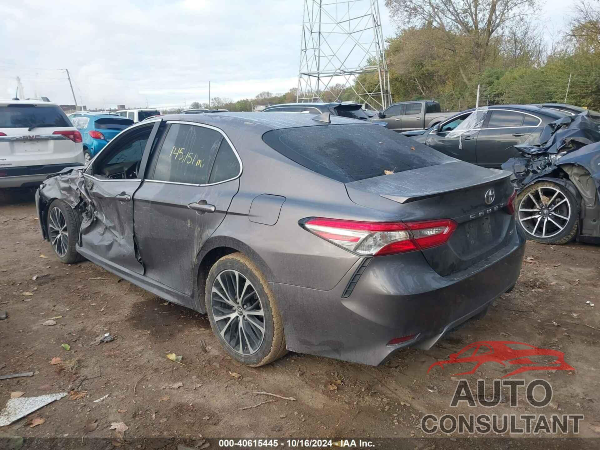 TOYOTA CAMRY 2019 - 4T1B11HK3KU206860