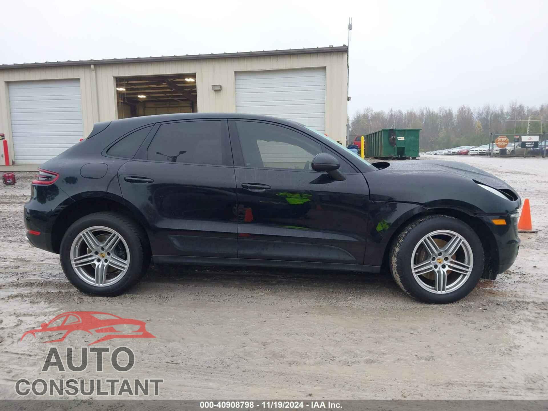 PORSCHE MACAN 2017 - WP1AA2A59HLB07287