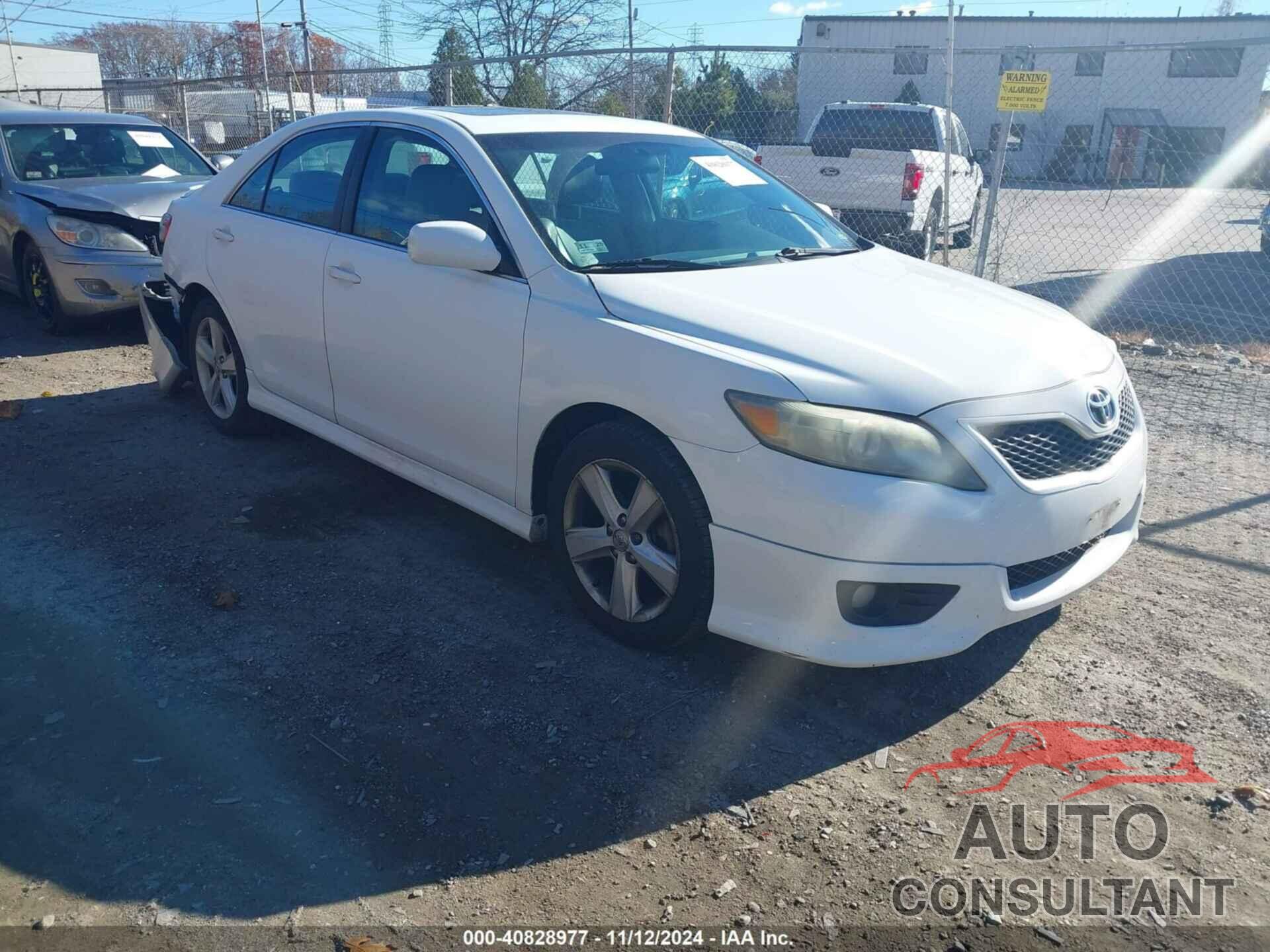 TOYOTA CAMRY 2011 - 4T1BK3EK2BU615896