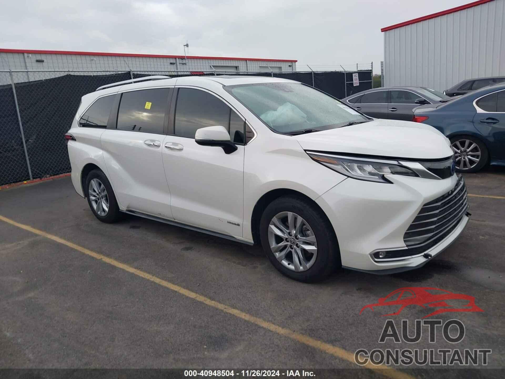 TOYOTA SIENNA 2021 - 5TDZRKEC1MS032454