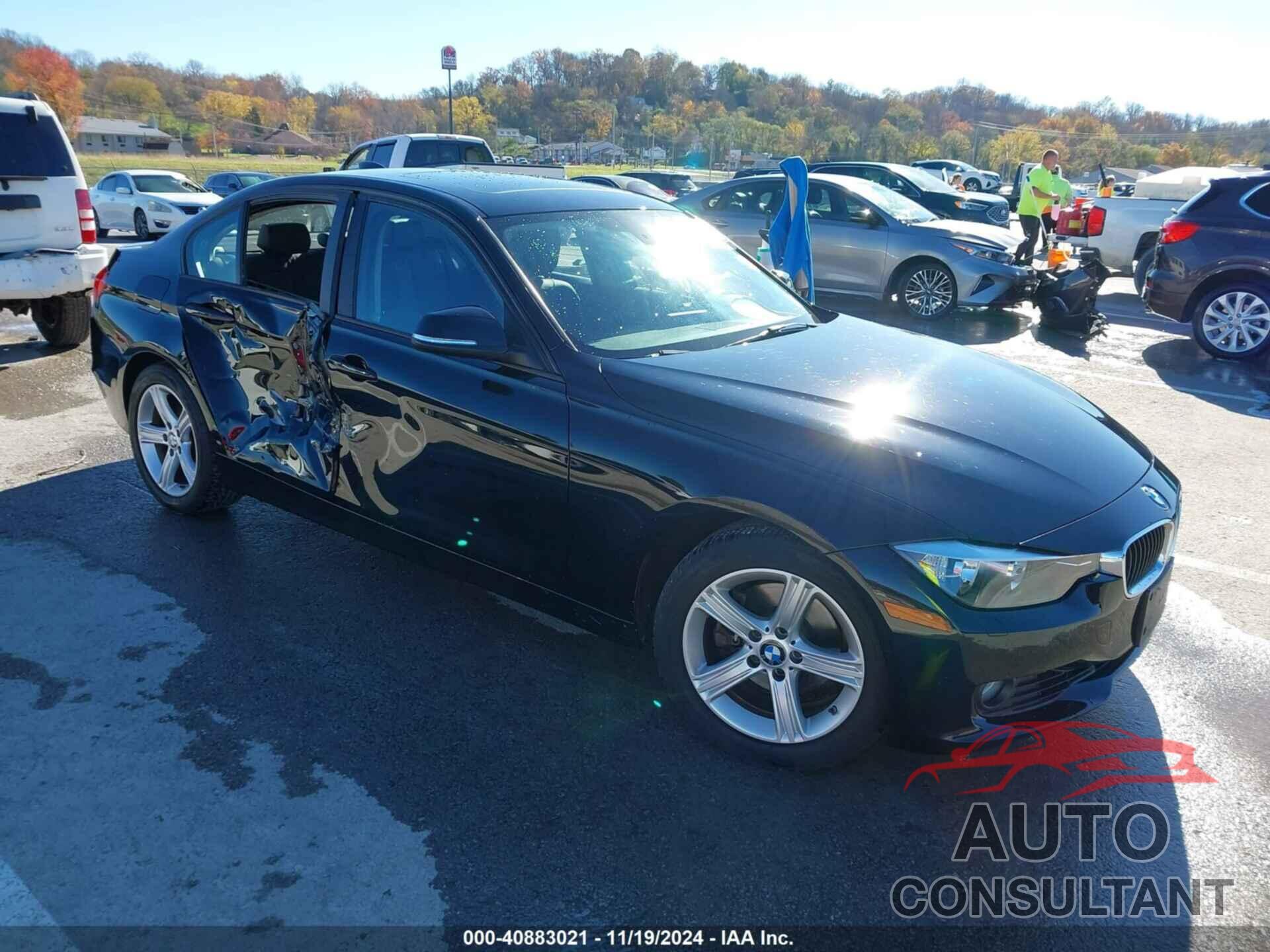 BMW 328I 2013 - WBA3B3C58DF530619