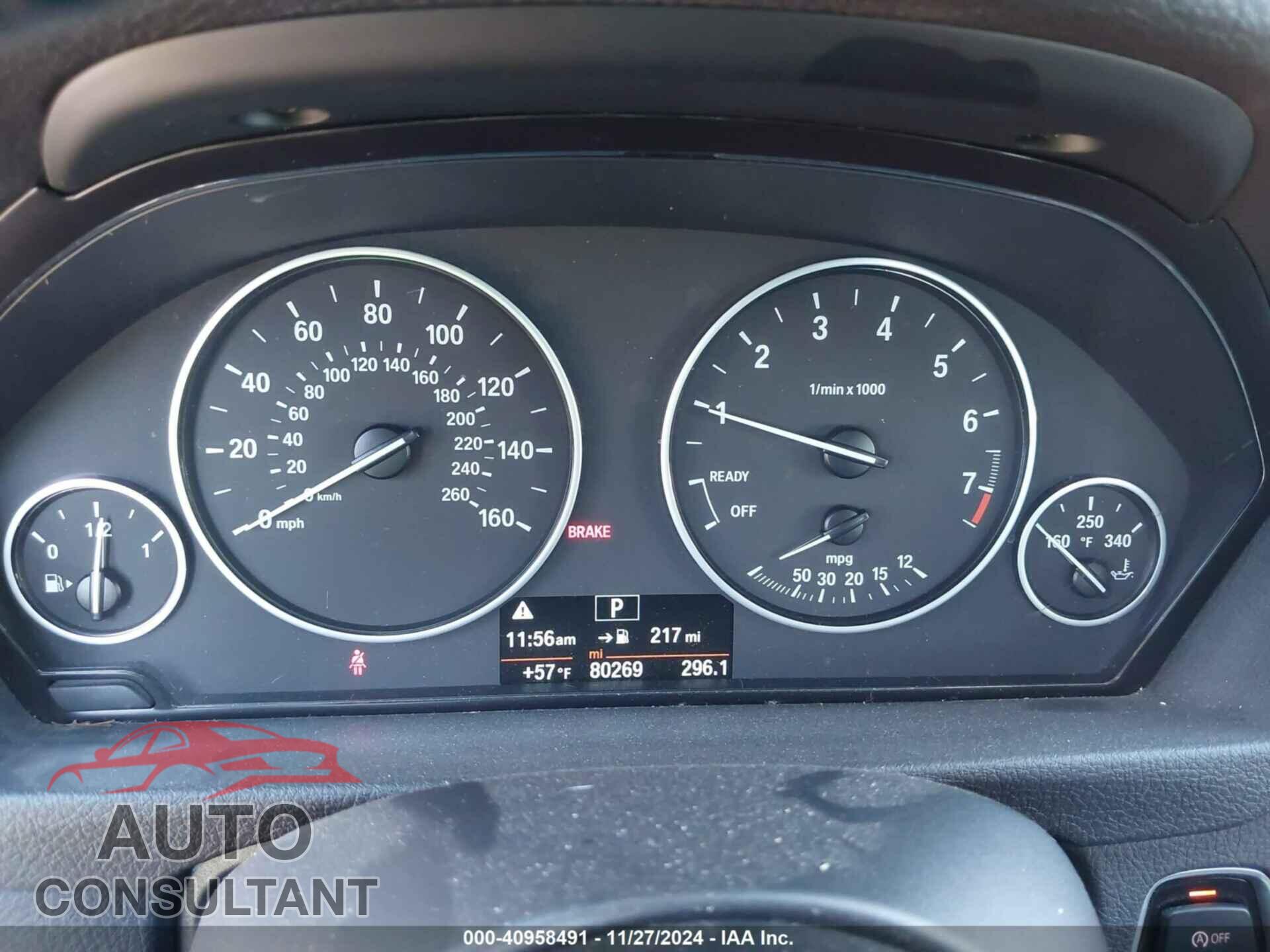 BMW 320I 2016 - WBA8E1G58GNT36209