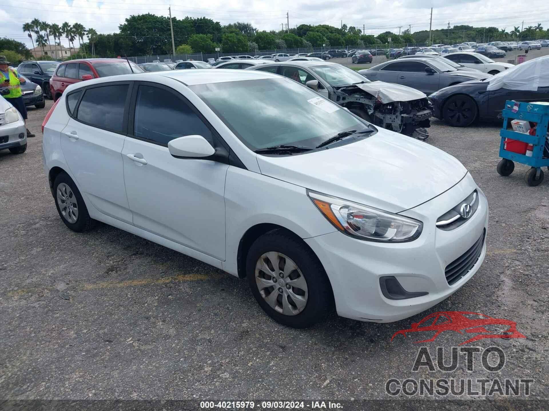 HYUNDAI ACCENT 2017 - KMHCT5AE8HU351315