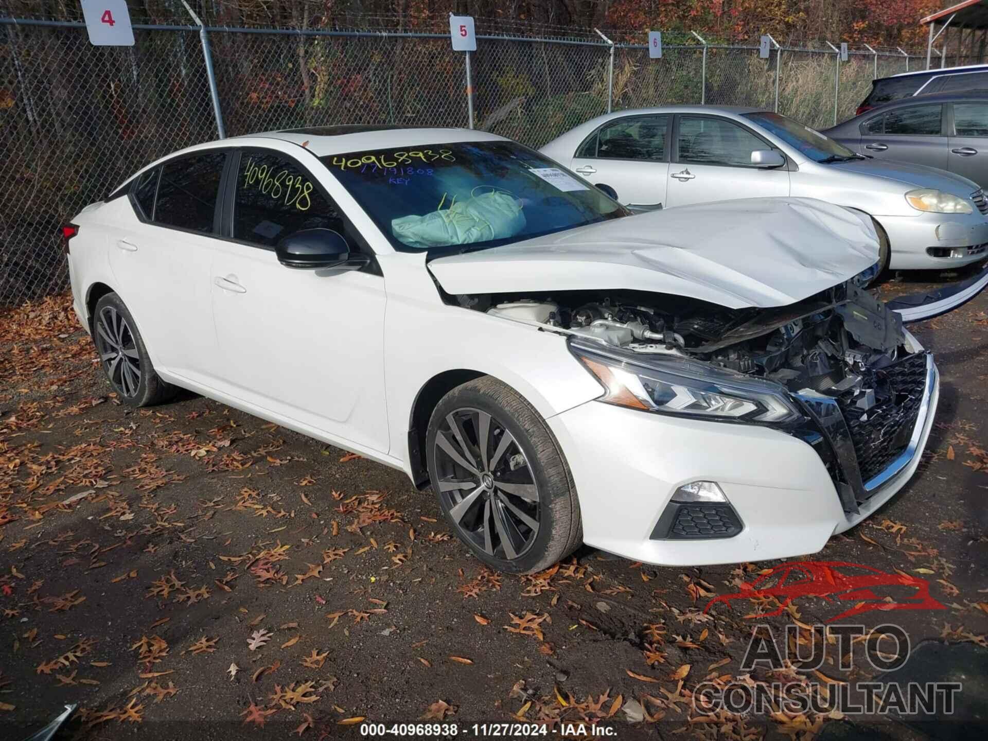 NISSAN ALTIMA 2019 - 1N4BL4CW3KN304720