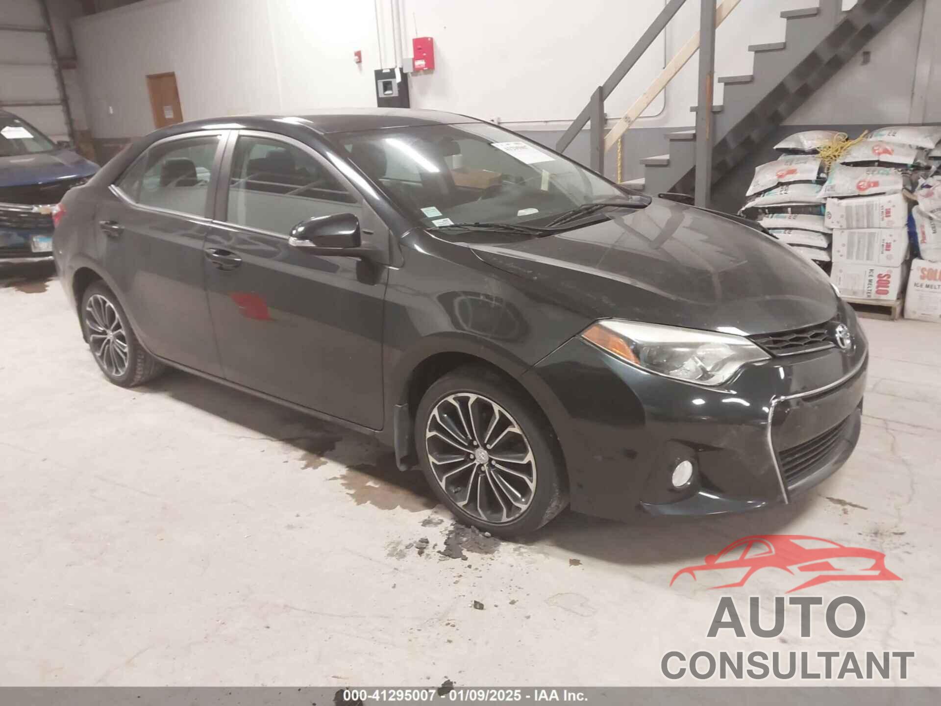 TOYOTA COROLLA 2015 - 2T1BURHE9FC338674