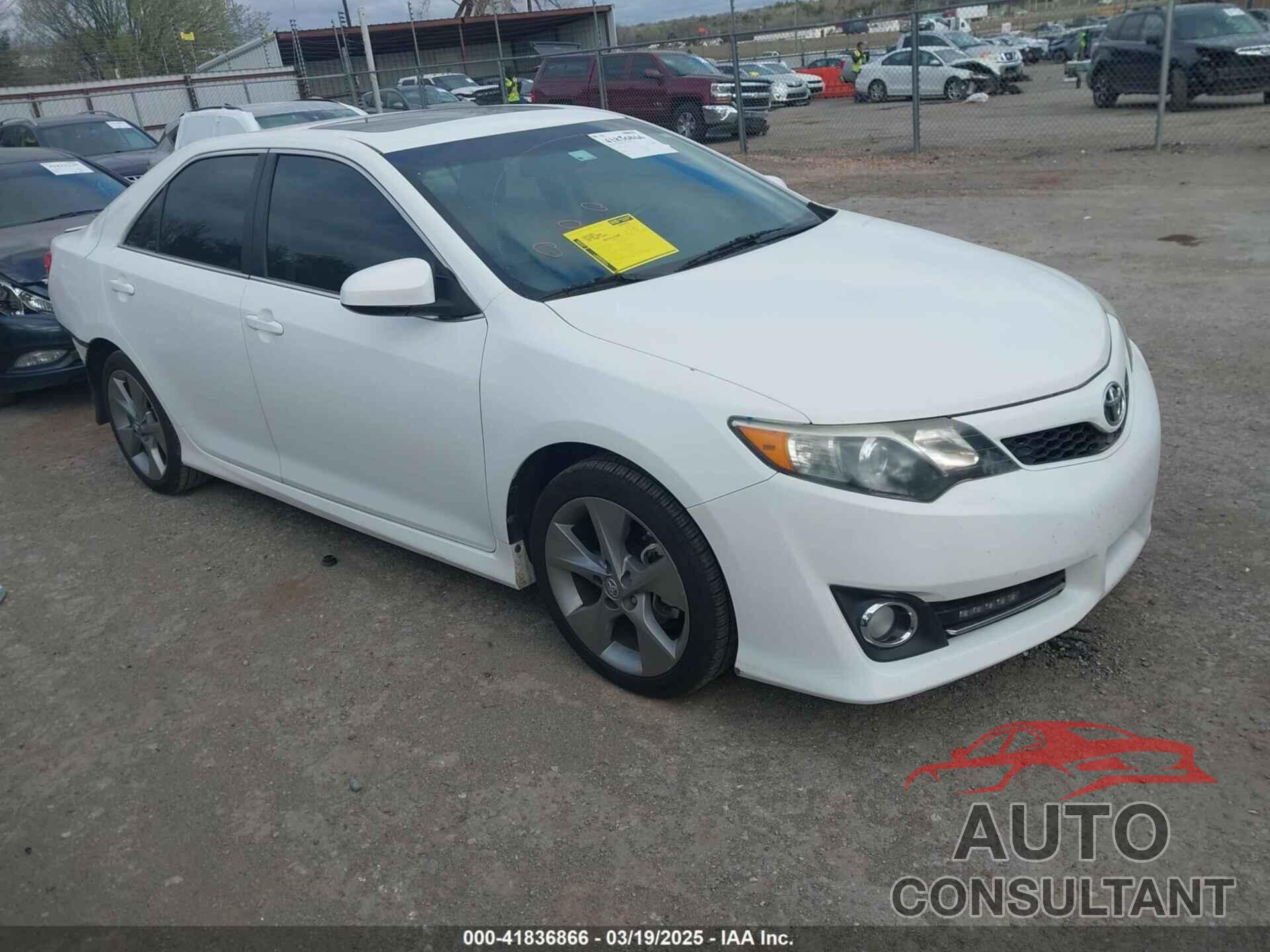 TOYOTA CAMRY 2014 - 4T1BF1FK8EU745368
