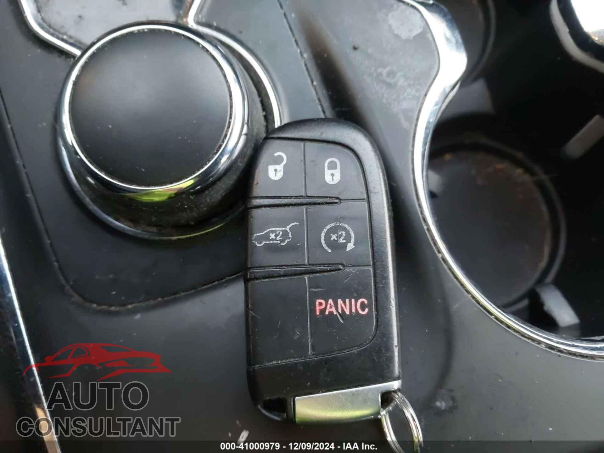 DODGE DURANGO 2015 - 1C4SDJETXFC708155