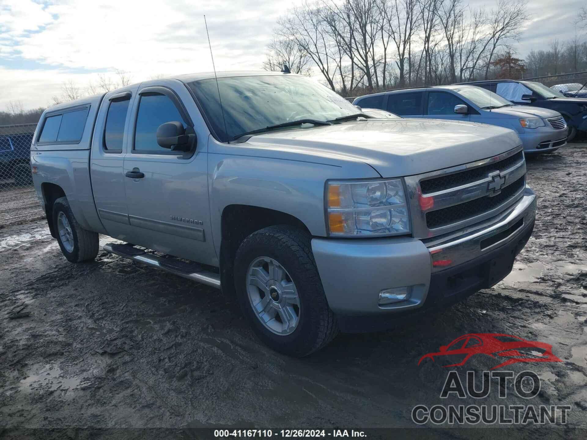 CHEVROLET SILVERADO 1500 2011 - 1GCRKSE36BZ356693
