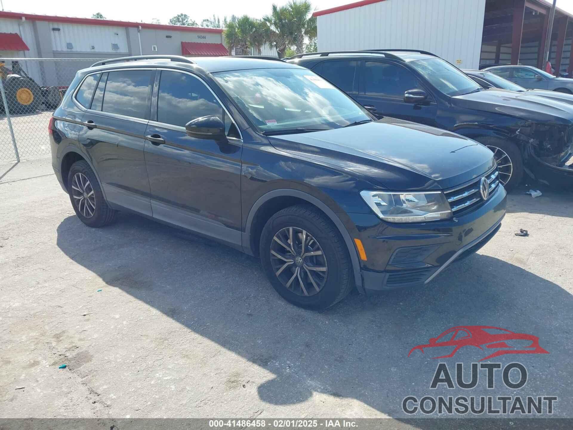 VOLKSWAGEN TIGUAN 2019 - 3VV3B7AX2KM136935