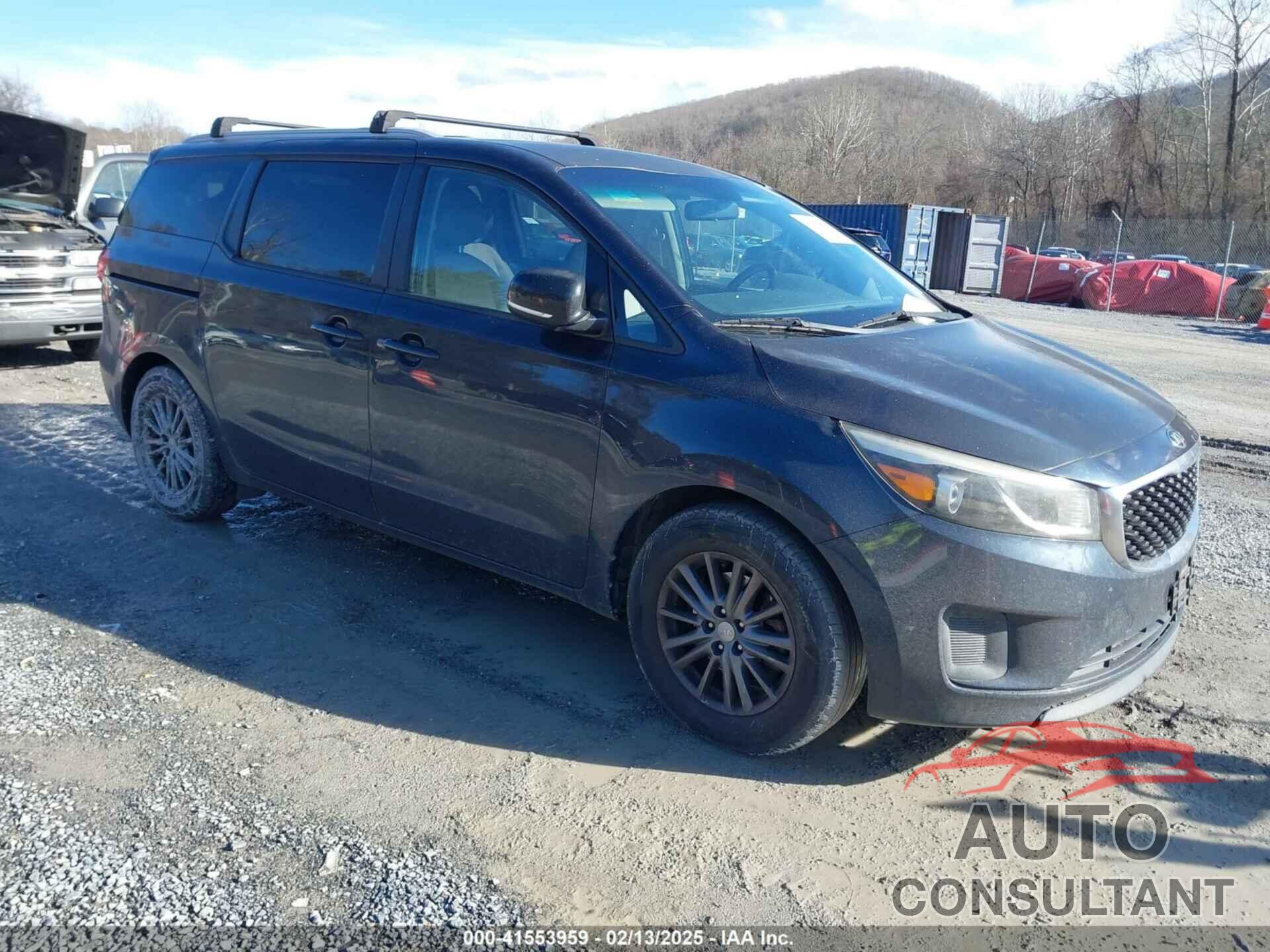 KIA SEDONA 2016 - KNDMB5C17G6083740