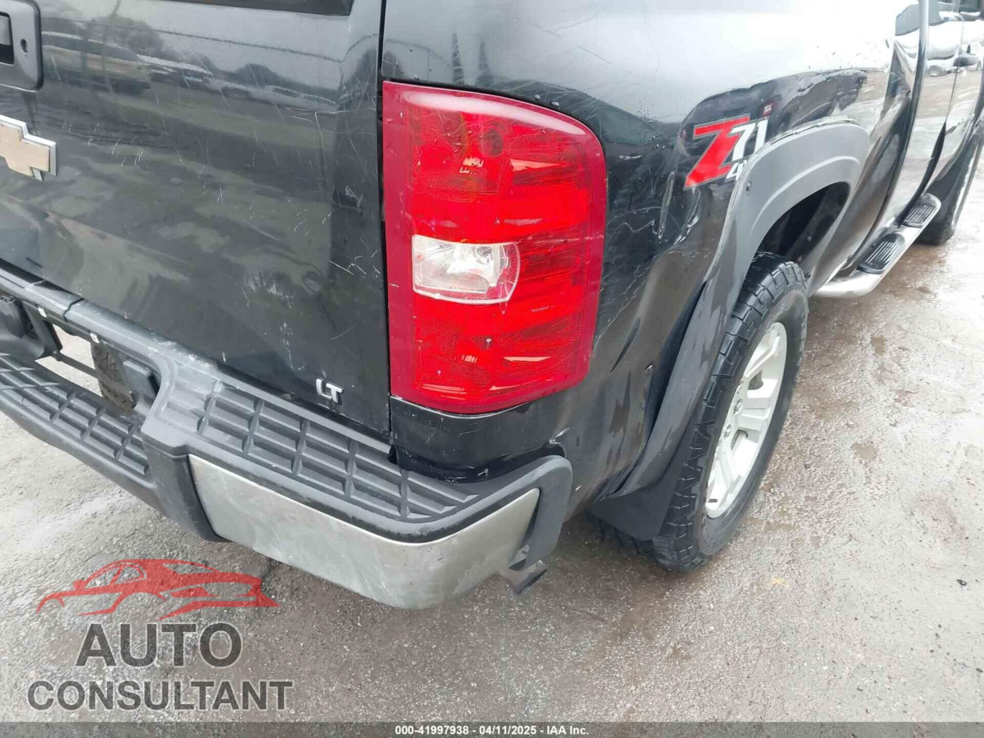 CHEVROLET SILVERADO 1500 2010 - 1GCSKSE33AZ248564