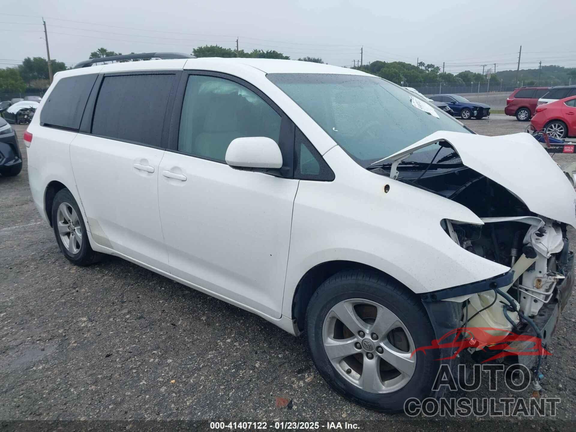 TOYOTA SIENNA 2014 - 5TDKK3DC6ES495673