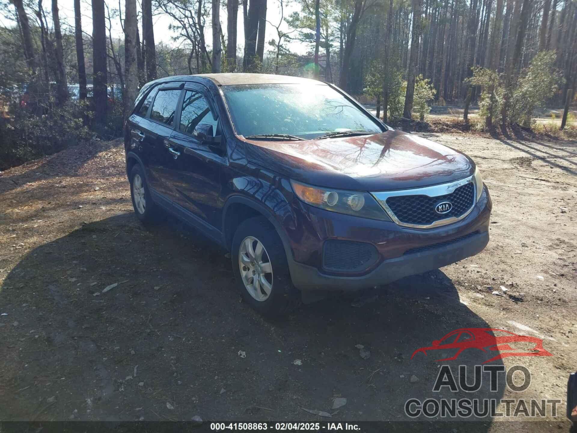 KIA SORENTO 2011 - 5XYKT3A11BG182104