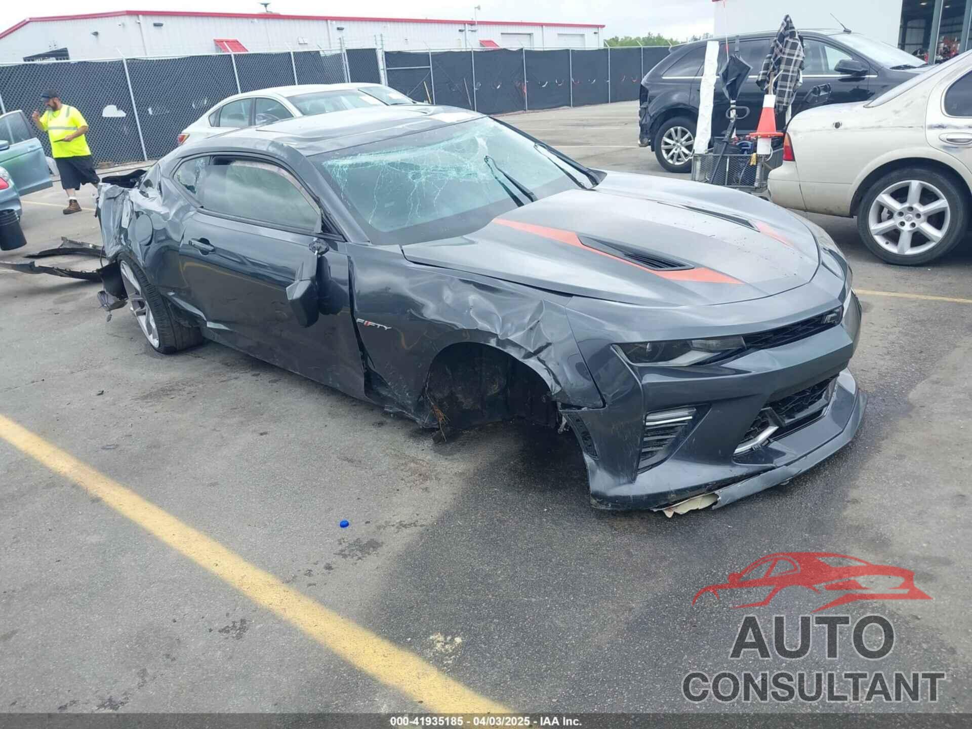 CHEVROLET CAMARO 2017 - 1G1FH1R72H0177890