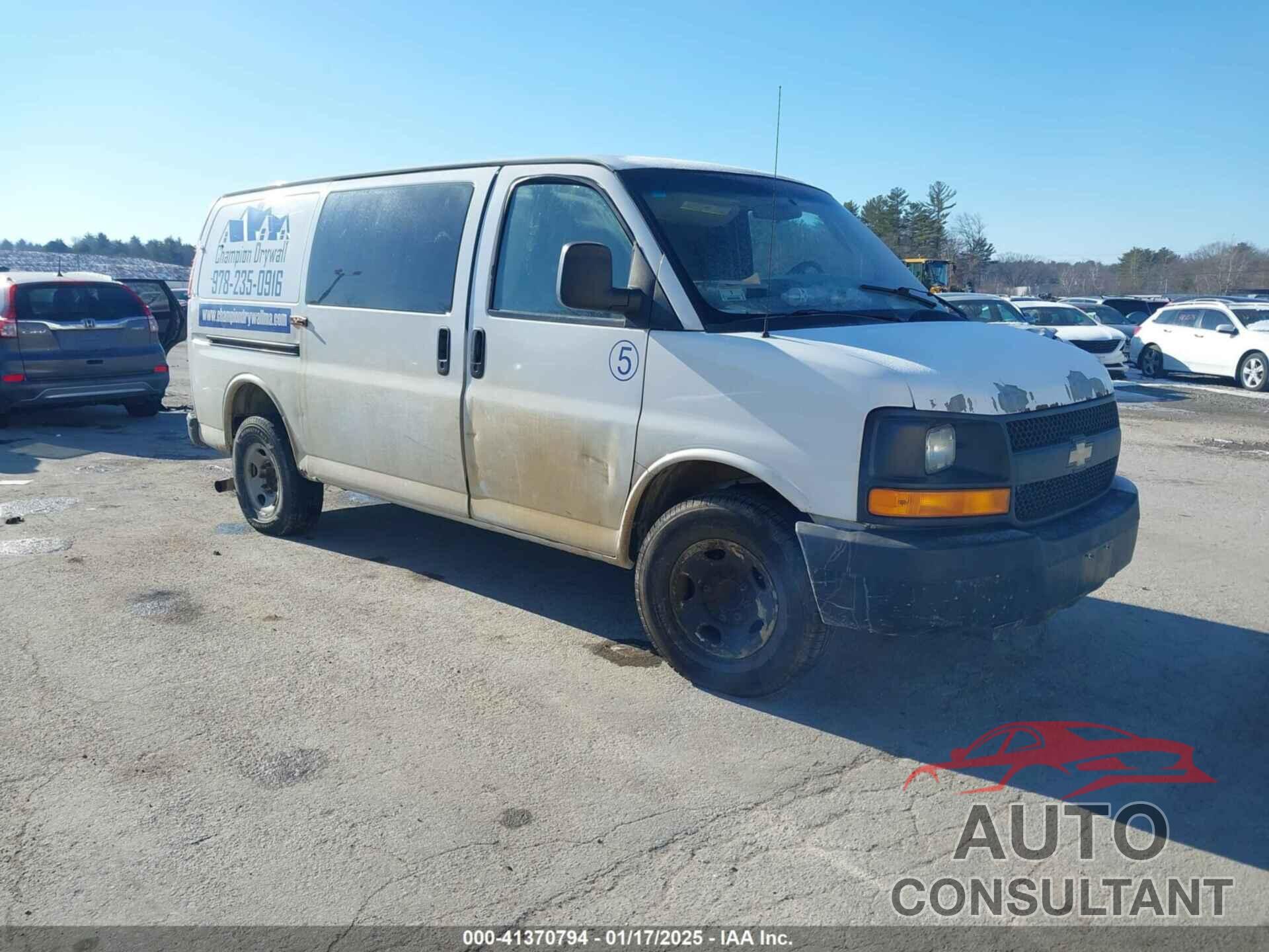 CHEVROLET EXPRESS 2500 2012 - 1GCWGFCA5C1121019