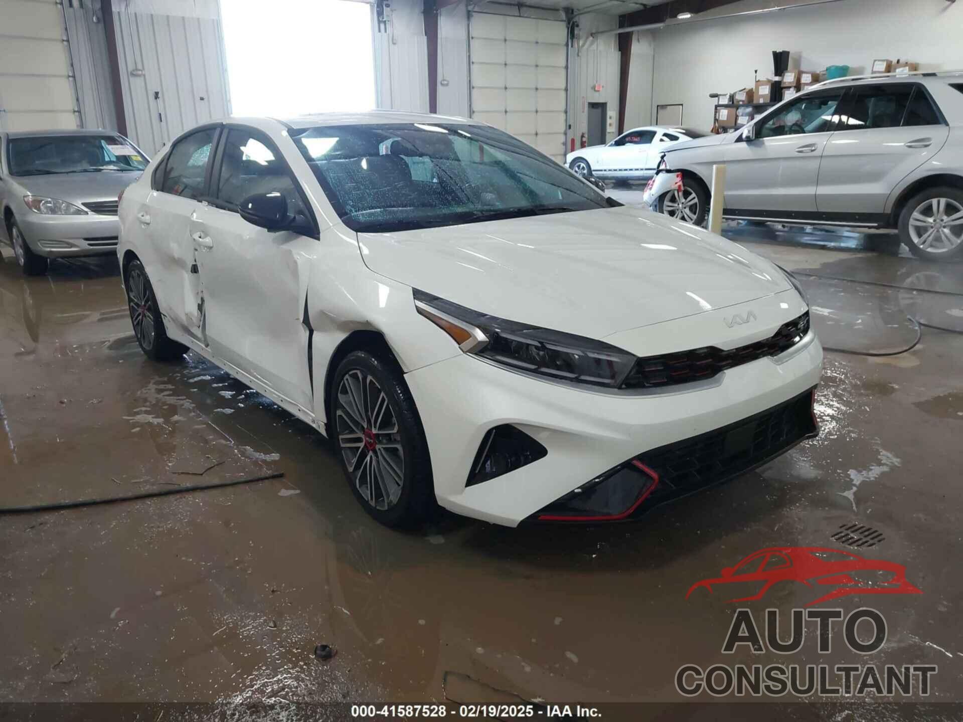 KIA FORTE 2024 - 3KPF44AC9RE840345