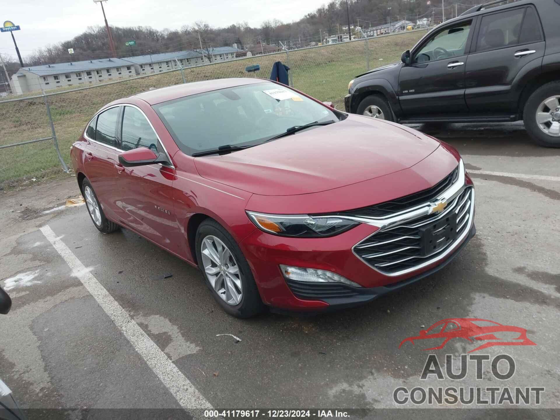 CHEVROLET MALIBU 2020 - 1G1ZD5STXLF056201
