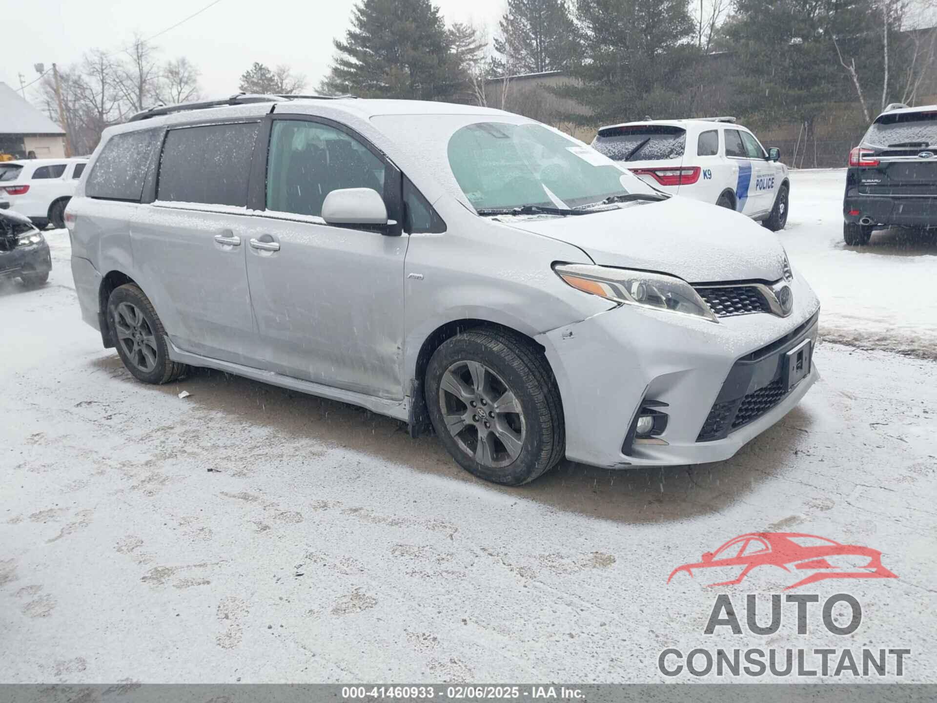 TOYOTA SIENNA 2019 - 5TDEZ3DC8KS210587