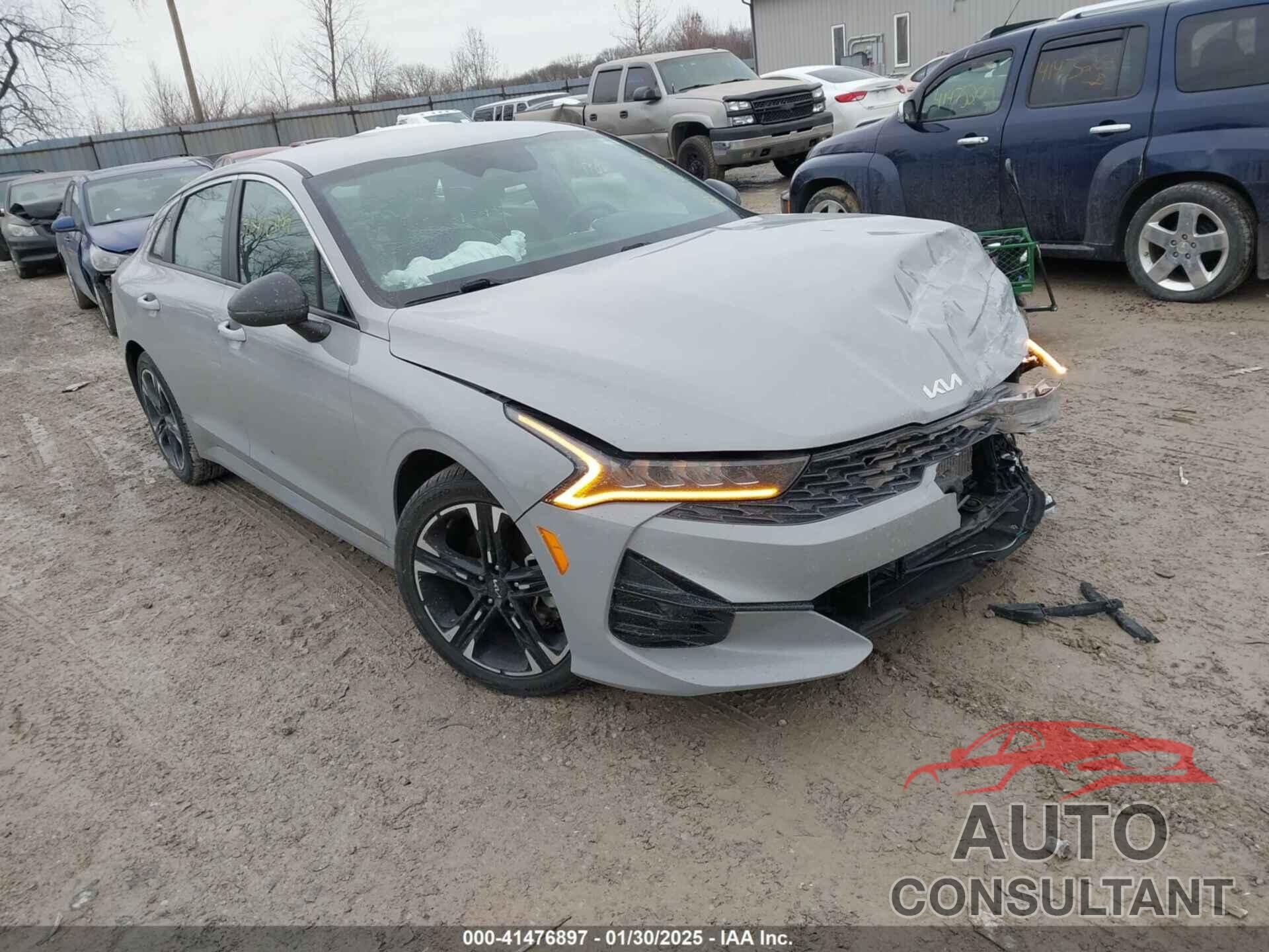 KIA K5 2022 - 5XXG64J22NG144658