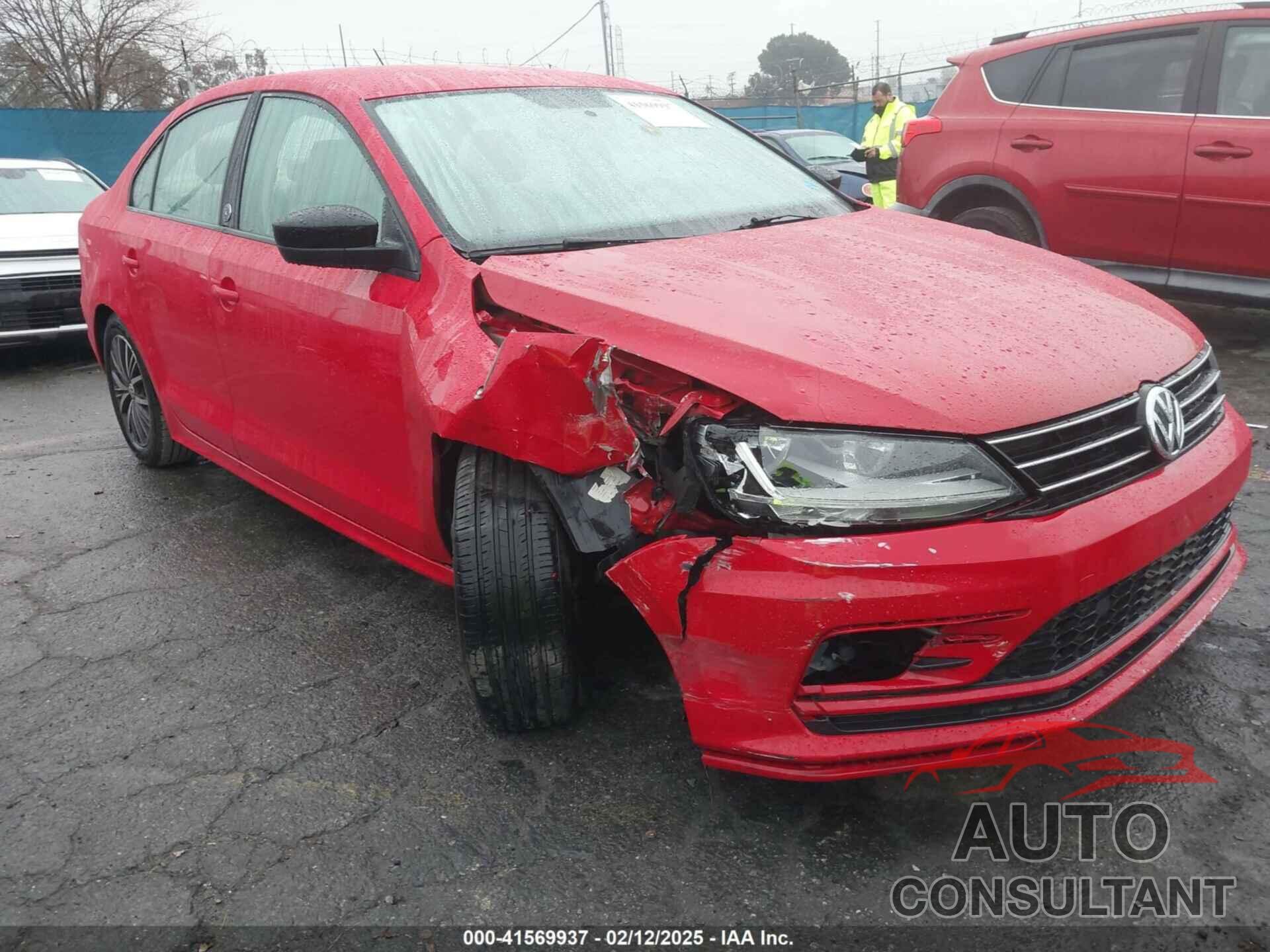 VOLKSWAGEN JETTA 2018 - 3VWDB7AJ4JM223701