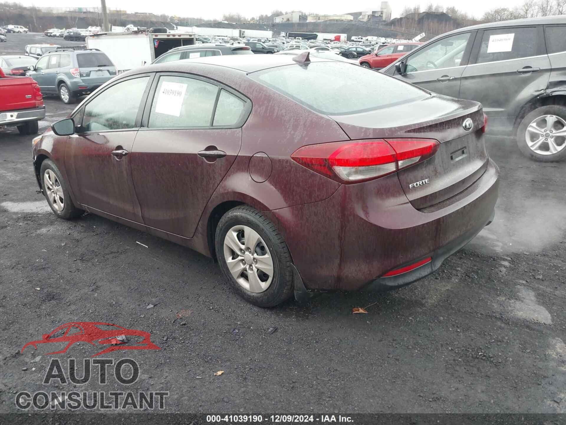 KIA FORTE 2018 - 3KPFK4A73JE196743