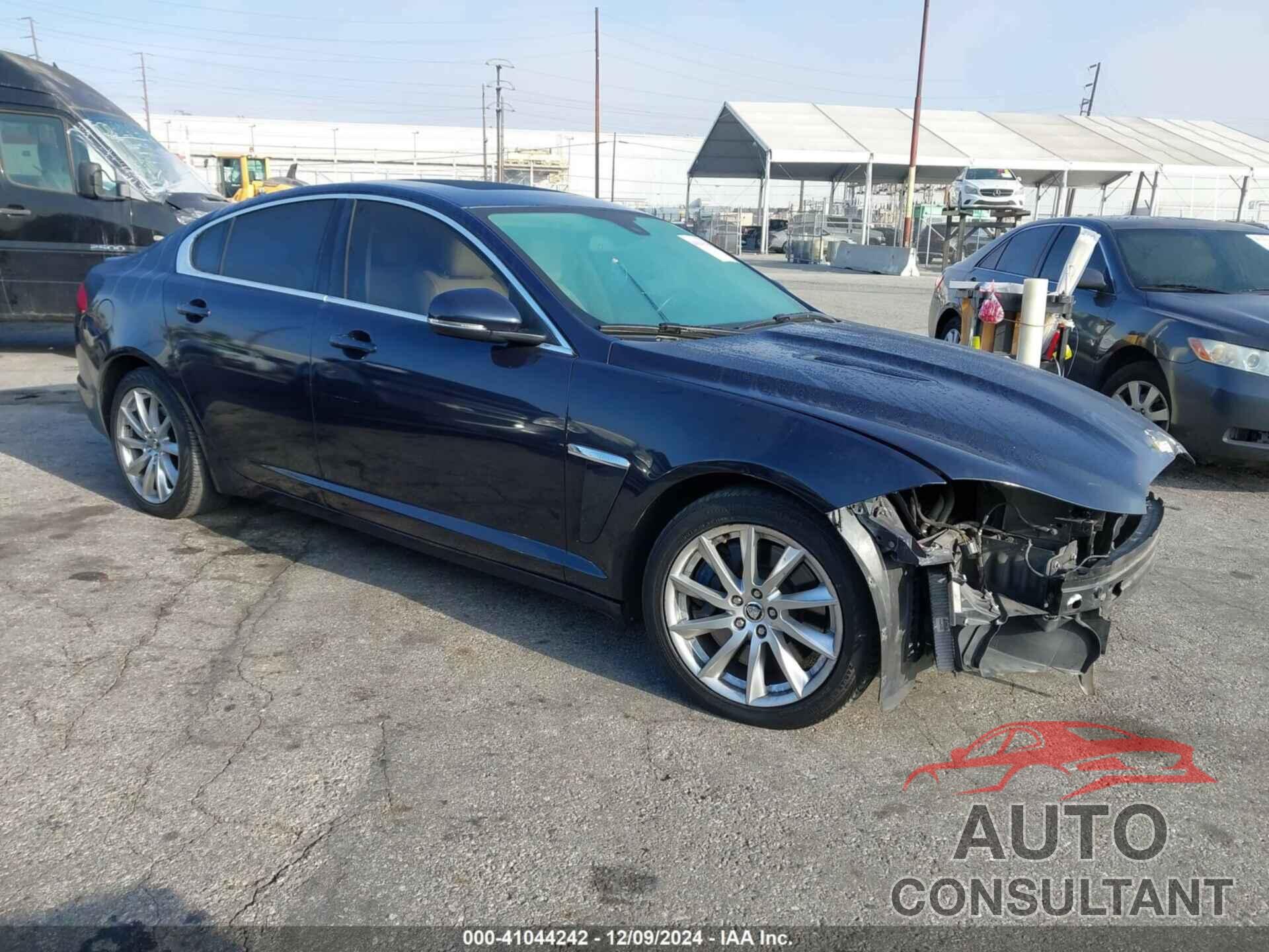 JAGUAR XF 2013 - SAJWA0ESXDPS92028