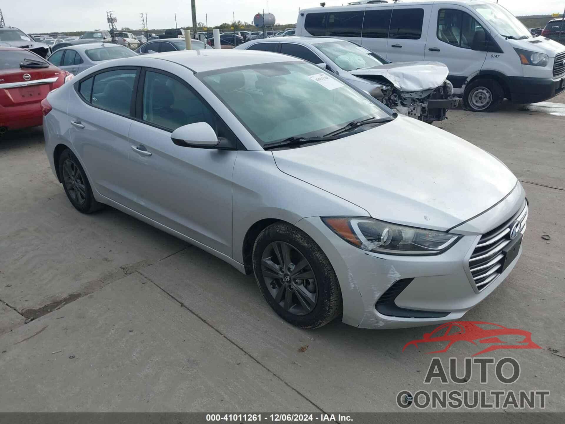 HYUNDAI ELANTRA 2018 - 5NPD84LF0JH227680