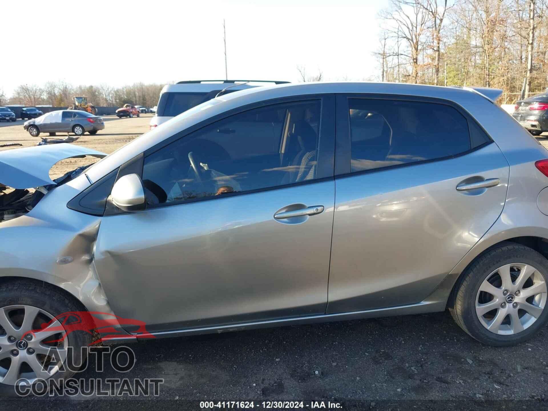 MAZDA MAZDA2 2013 - JM1DE1LY2D0161238