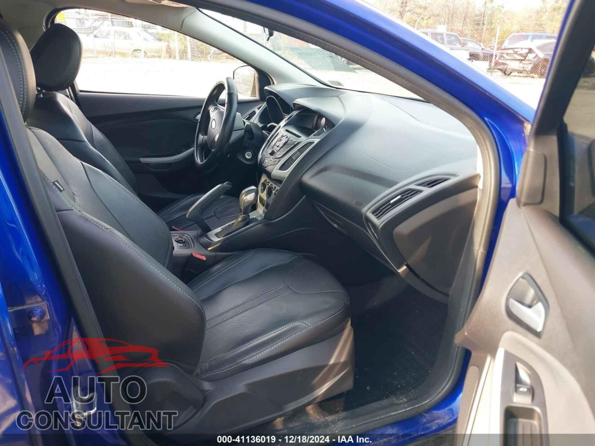 FORD FOCUS 2013 - 1FADP3F25DL198429
