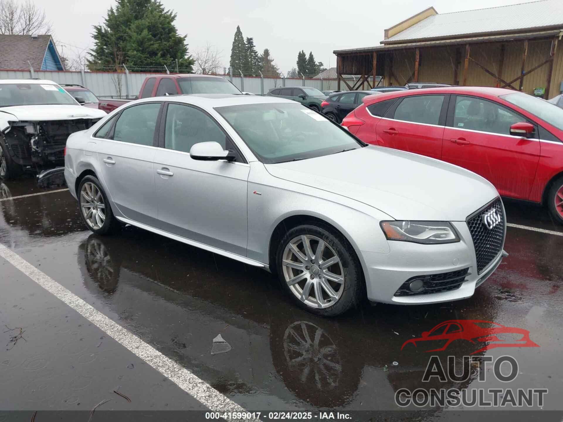 AUDI A4 2012 - WAUFFAFL9CN015021