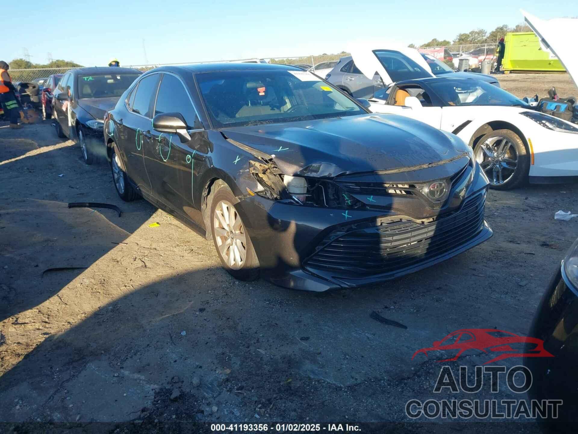 TOYOTA CAMRY 2018 - 4T1B11HKXJU139821