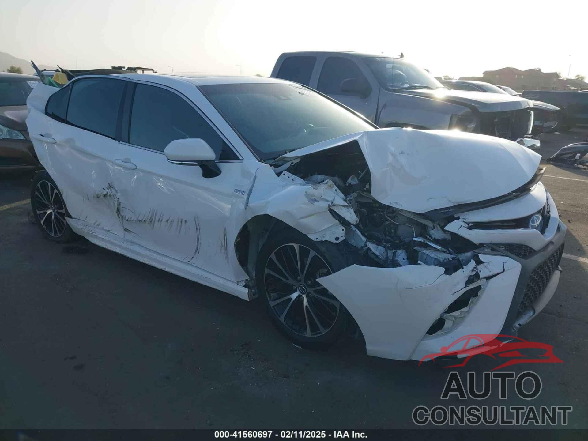 TOYOTA CAMRY HYBRID 2018 - 4T1B21HK9JU006805