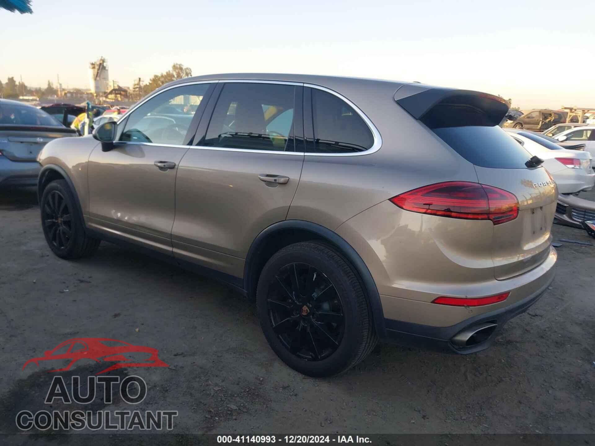 PORSCHE CAYENNE 2016 - WP1AA2A2XGLA03542