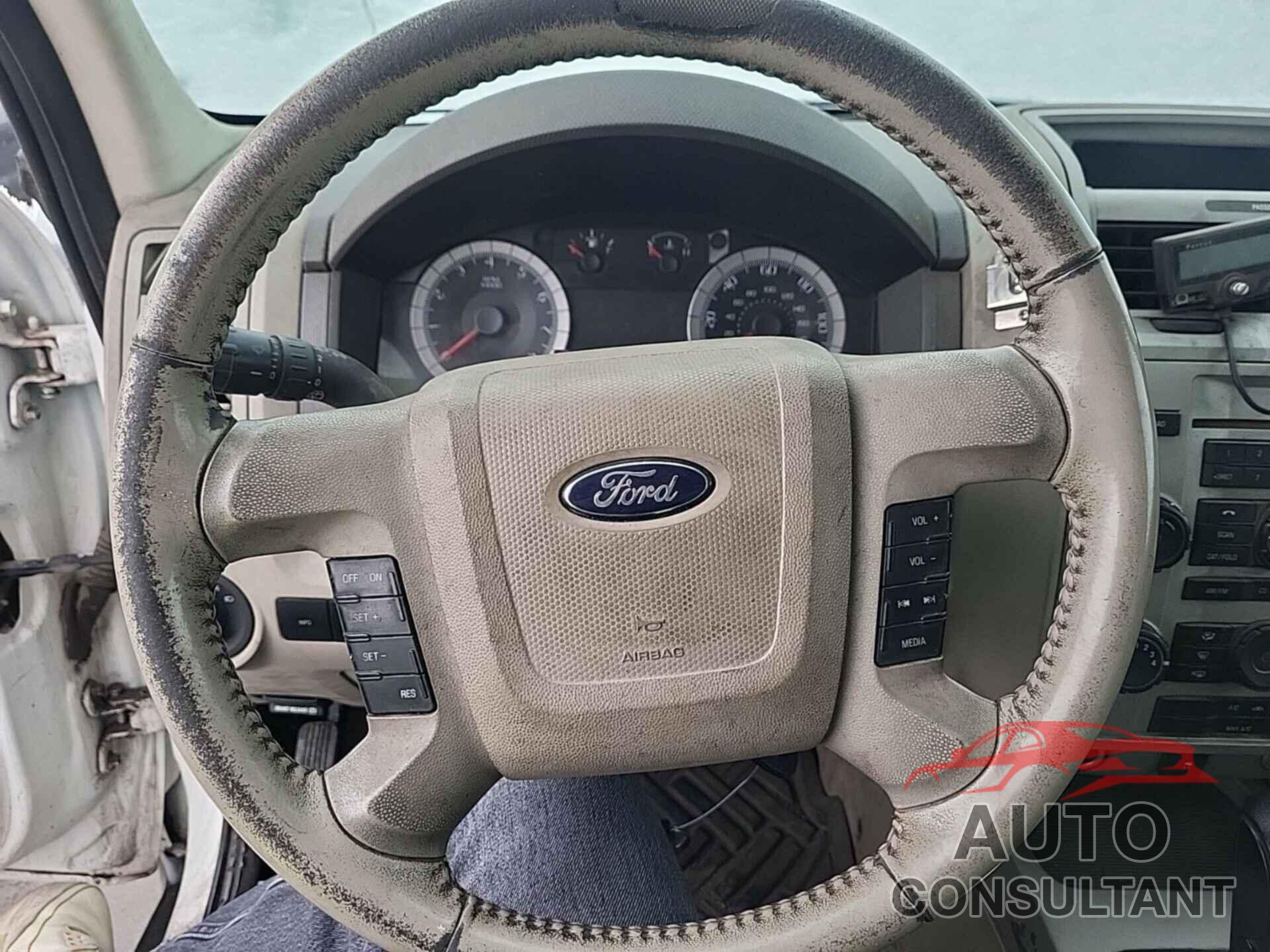 FORD ESCAPE 2009 - 1FMCU93G29KB39350